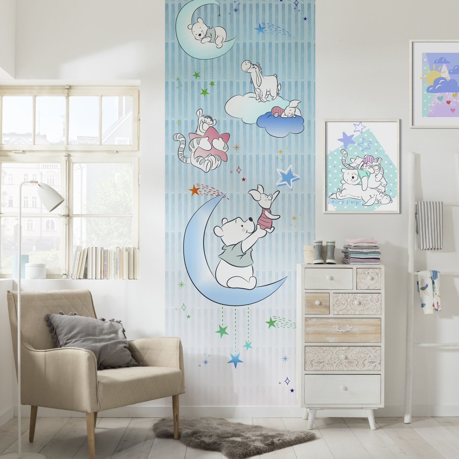 Komar Fototapete Disney Winnie Puuh Ferkel and Stars 280 x 100 cm Vlies Ferkel Mond Sterne