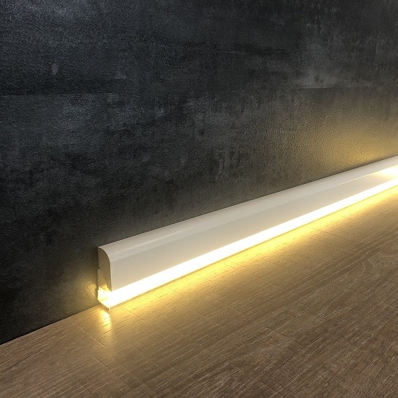 Licht Fußleisten MDF-Kern