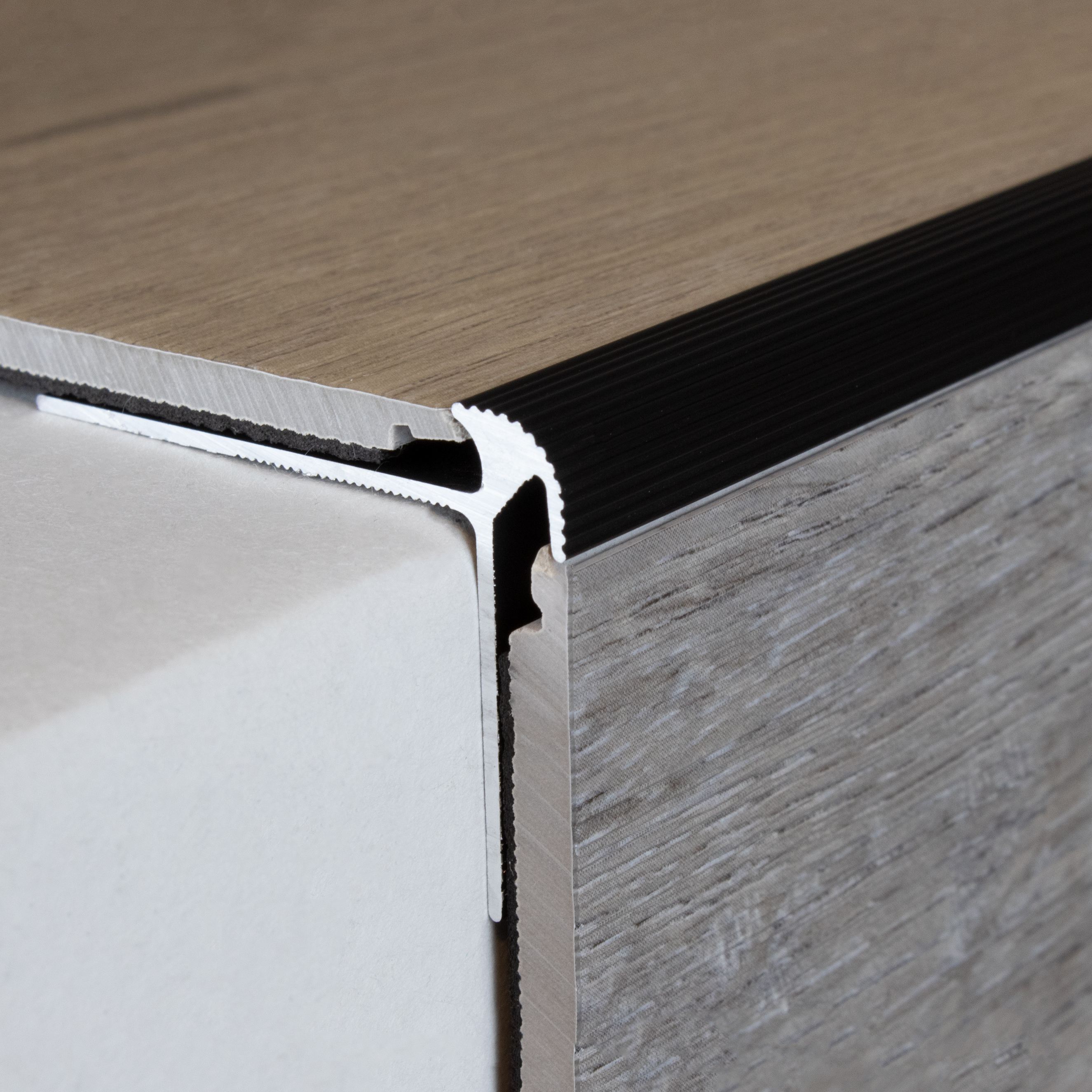 Nez de marche | cornière 40 mm x 30 mm x 5 mm | aluminium anodisé