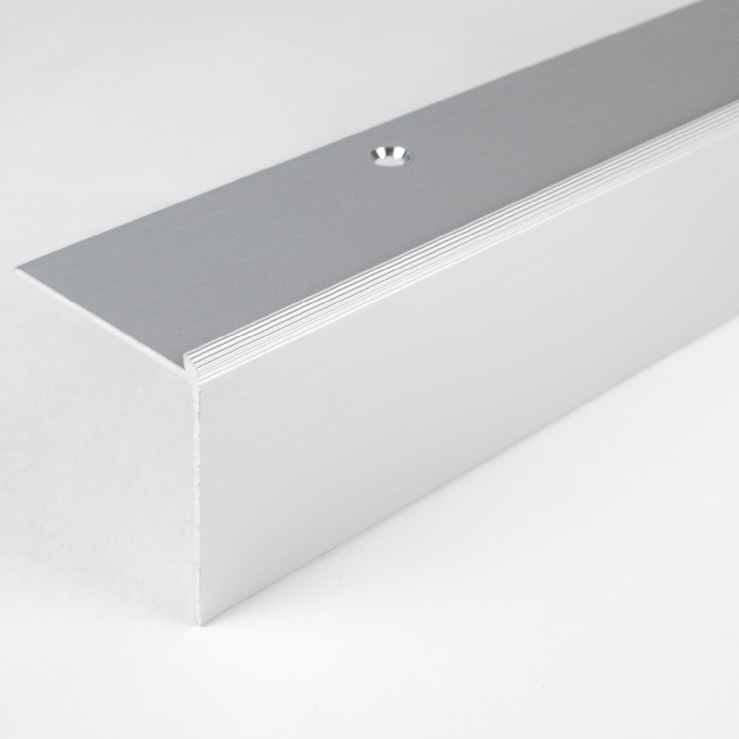 Nez de marche | cornière | ajustable | aluminium anodisé