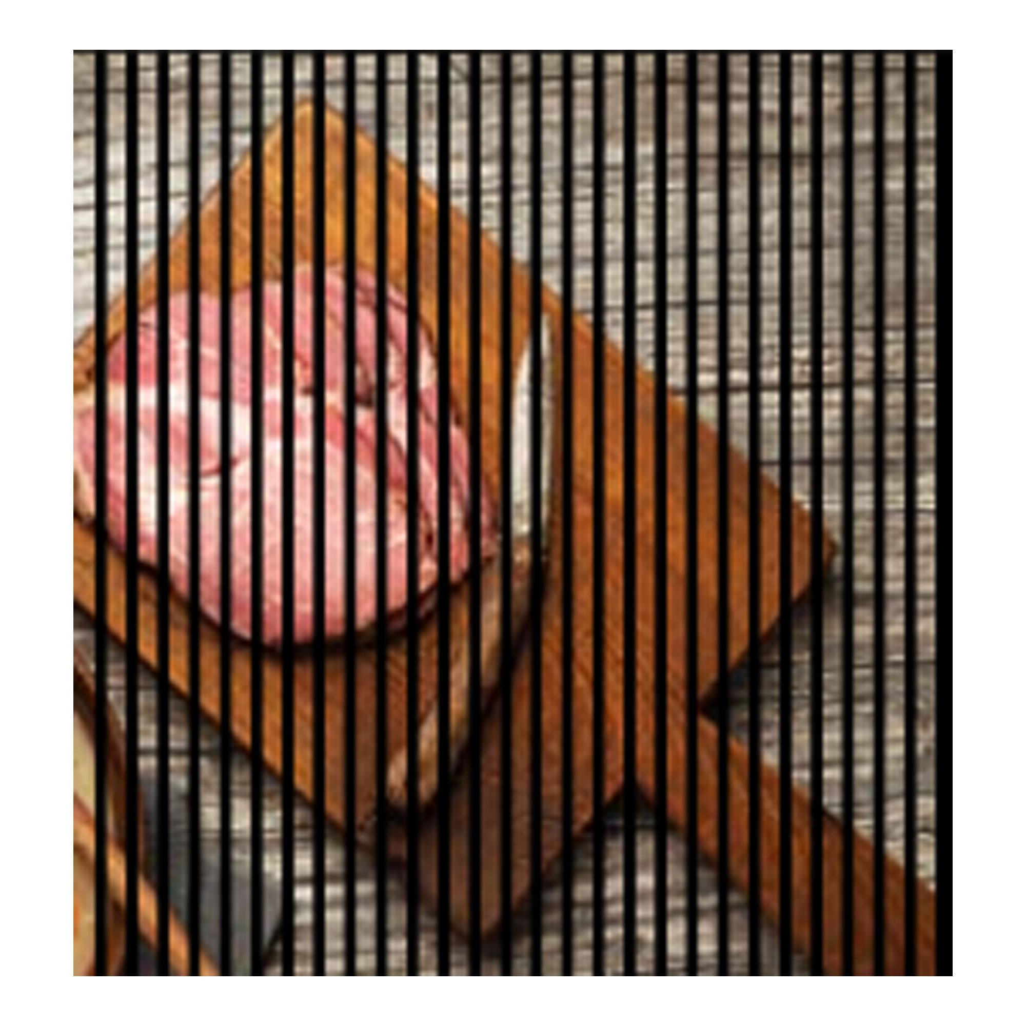 Paneles acústicos con impresión digital de un diseño de jamón, cuchillo y tabla, en tonos marrón y gris, disponibles en varios tamaños.