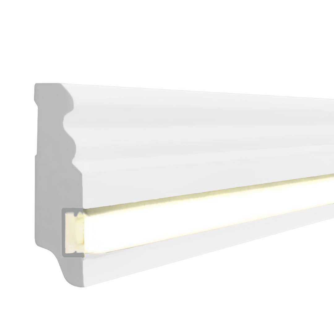 Zeitgemäße Licht Sockelleiste MDF-Kern, foliert weiß (19 x 80 x 2500 mm) by PROVISTON